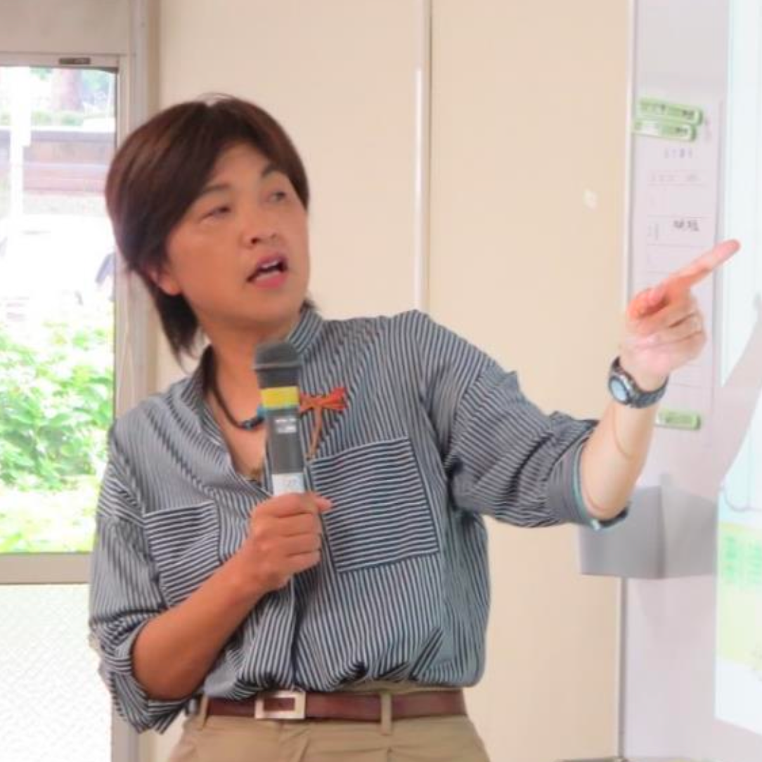 原賀いずみ代表